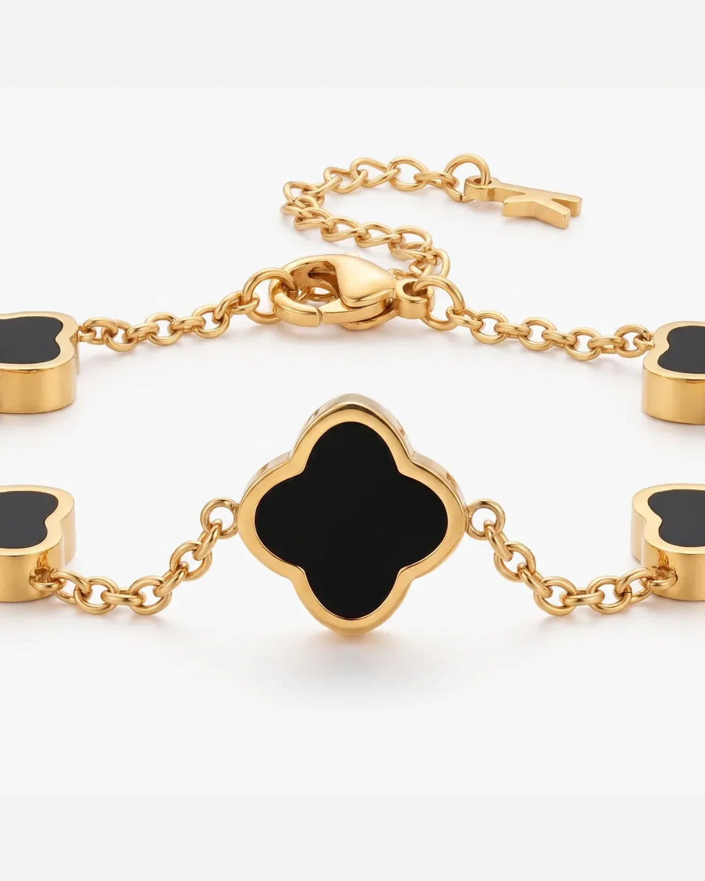 Viviana Mother of Pearl Clover Bracelet