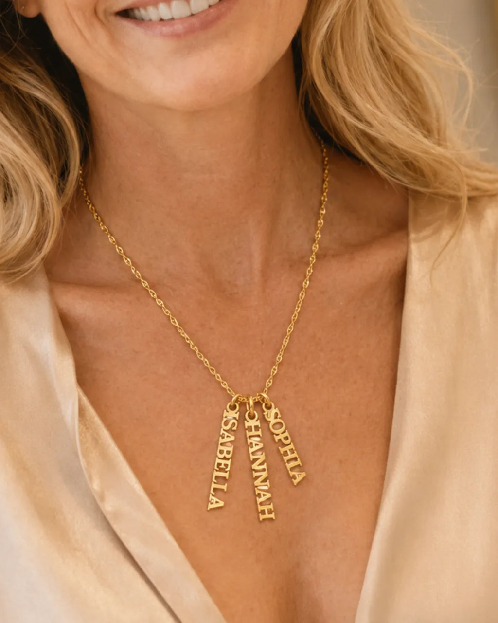 Isabella Multiple Name Necklace