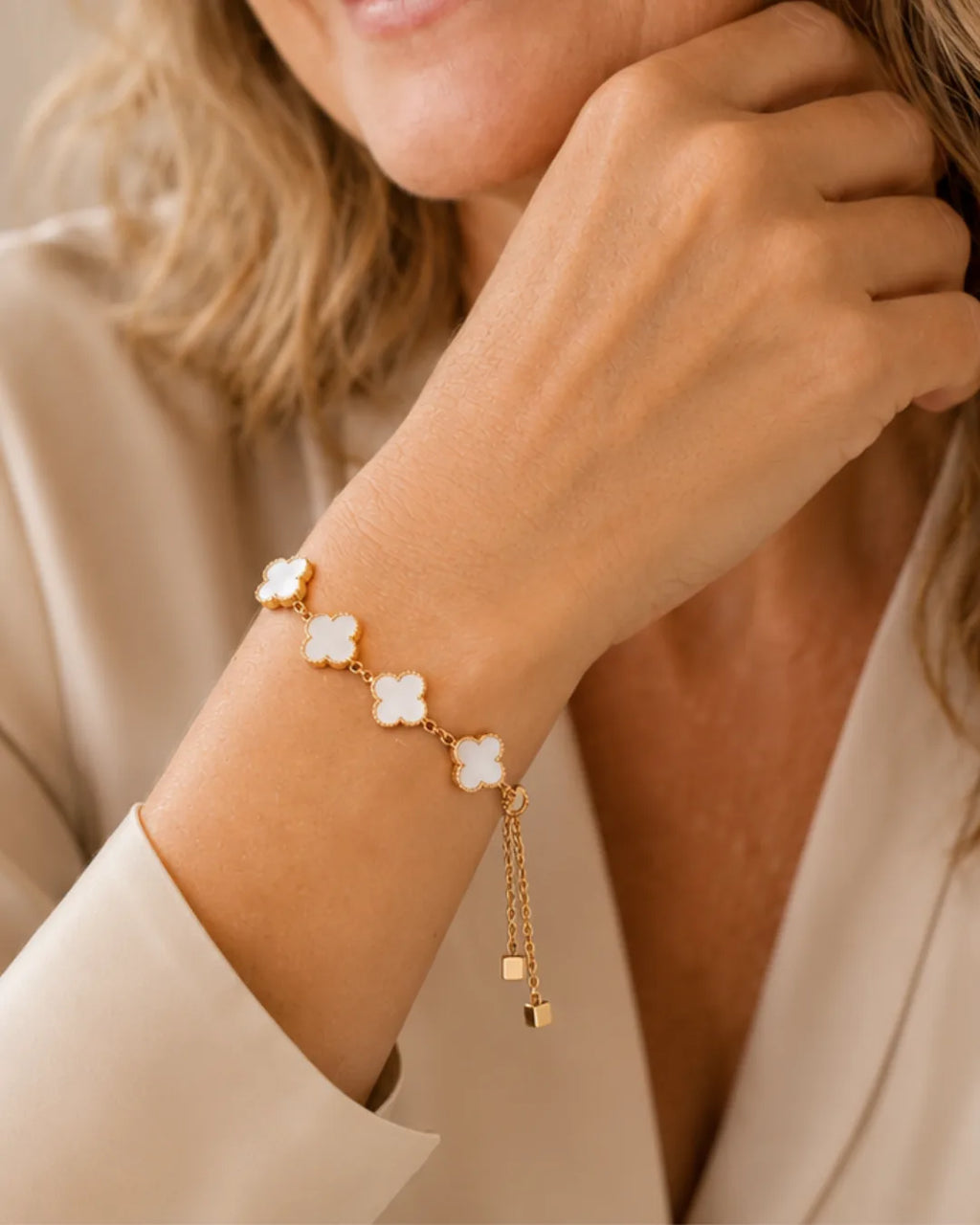 Sophia Mother of Pearl Clover Bracelet
