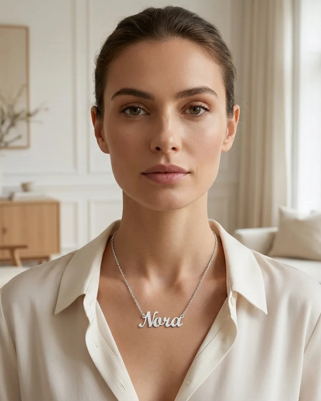 Isolde Custom Name Necklace Signature
